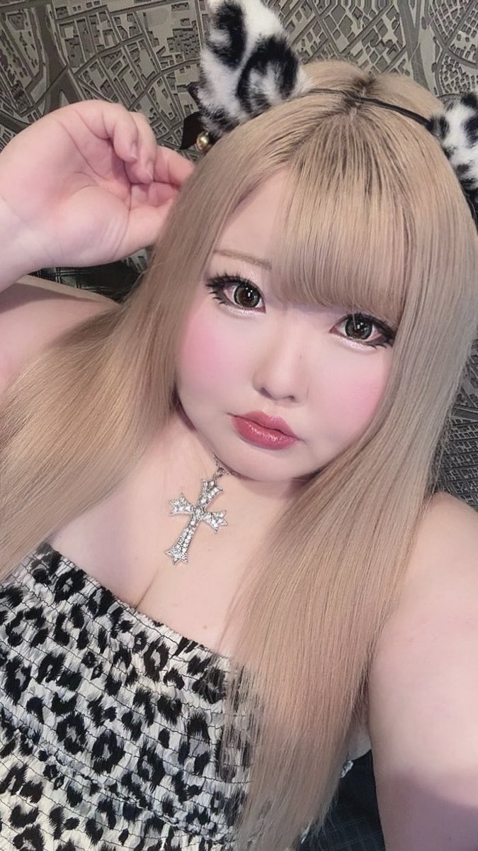 r_chan_new's tweet image. ハロウィンデブダン楽しかった🎃
@_AOchannn_ と双子したよ🫶🏻

写真撮った人くださーい！！！

#デブダンス　#デブダン
#ぽっちゃり　#みけぽ