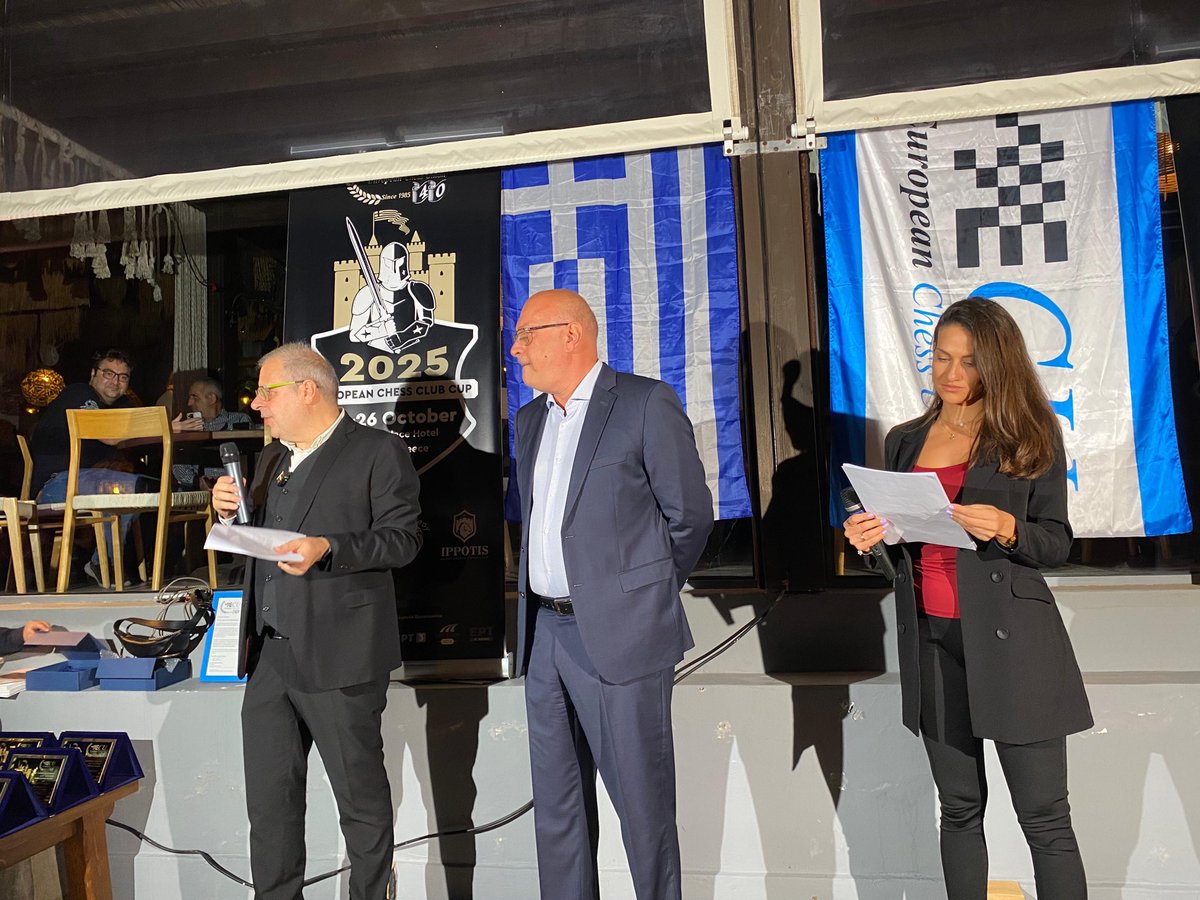 The @europeanchessunion Club Cup ‘25 has officially wrapped up🇬🇷

Amazing days in the streaming studio and at the ceremonies with my dear chess friends, surrounded by legends like <a href="/DGukesh/">Gukesh D</a> , <a href="/ArjunErigaisi/">Arjun Erigaisi</a>, <a href="/HariChess/">Harikrishna</a> …

Thank you ECU for the chance to grow me &amp; @outpostchess 🚀