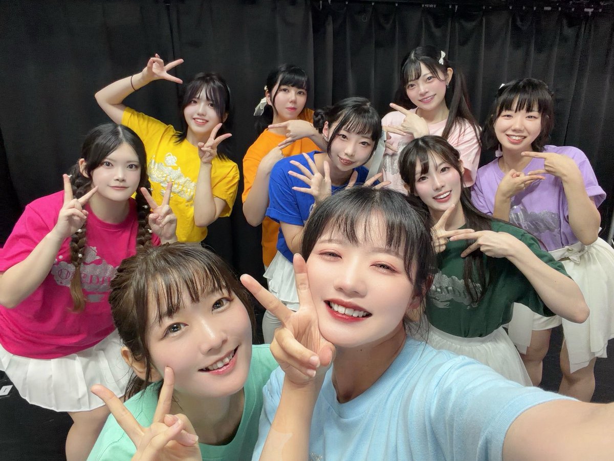 かおり様へ♥9/12 AMBIDEX Store ○ネパールハンドニット 求心さくらんぼ刺繍