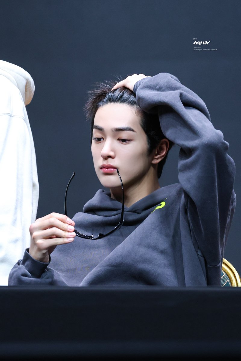 aqua_cortis's tweet image. 251026 WVS Fansign
Today there will be a lot of photos of Keonho, cause it’s my favourite look.🥹🫶💖
#KEONHO #건호 #CORTIS #코르티스