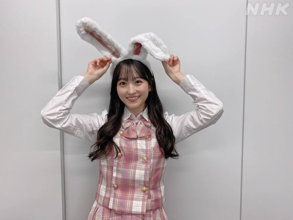 🩵ファッションチェック👗🩵
一ノ瀬「うさちゃんになりました！！ミーグリの時はチャイナ服だったんですけど、らじらー！もあるので着替えました！」
藤森「可愛い耳があって。」
🍀同時配信はこちら🍀
nhk.or.jp/radio/player/?…
#nhkらじらー #らじらーファッションチェック #一ノ瀬美空