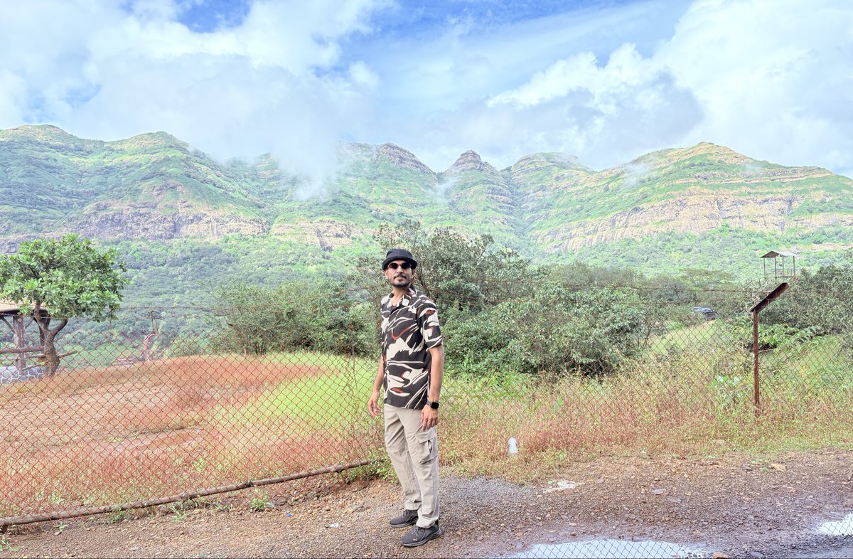 Jattviru36's tweet image. Time to long drive 🏔️ ⛰️
Somewhere in #Maharashtra 

#jatt 
#exploring 
#SWAG 
#LoveIsBlind