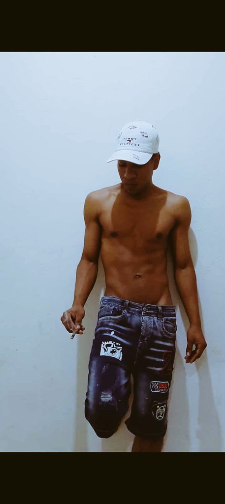 Alguna Amiga Que Visite, Sea Del Norte De Guayaquil 🔥 Tengo Sitio. #Singles
#trio #cuarteto #Orgia #morbo #Sexo
