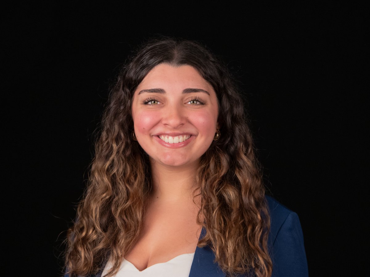 OnMessageInc's tweet image. For 20 years, OnMessage has played a key role in turning Wisconsin into a red state, but we only recently added a few Wisconsin natives to our team. Maya Bienzen is a graduate of UW in Madison and is from Milwaukee. She served President Trump’s inaugural committee, did data work…