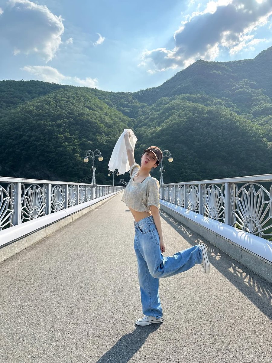 jisupics's tweet image. #LIA lia_loves___ instagram update