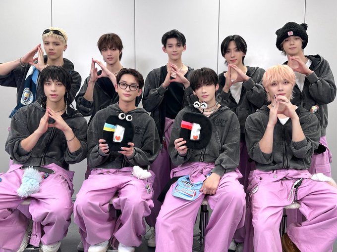 &team weverse con fuma フウマ FUMA WEVERSE UPDATE &TEAM~!! LUNÉ~!! Let's go!!!!!🌙 ➖ -as