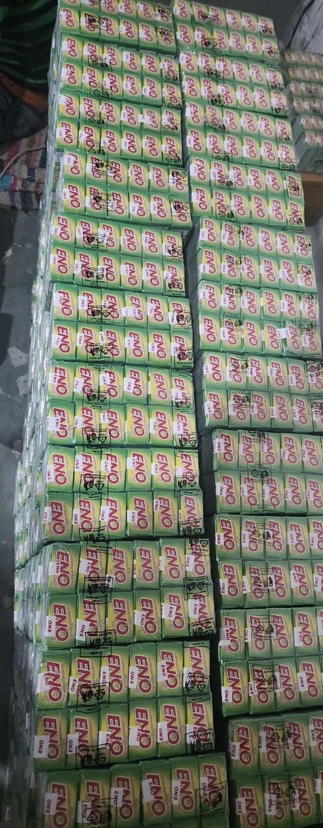 Deepeshpatel87's tweet image. 🛑 खौफनाक, सावधान !!

आम आदमी के स्वास्थ्य से खिलवाड़, नकली ईनो बनाने ईनो की कंपनी का पर्दाफाश !!

दिल्ली के इब्राहिमपुर से 
 संदीप जैन 45 वर्ष जितेंद्र  छोटू 23 वर्ष, मूल निवासी- सीतापुर, यूपी  गिरफ्तार!

बरामद – 
- 91,257 नकली ENO सैशे  
- 80 किलो नकली ENO बनाने का कच्चा माल…