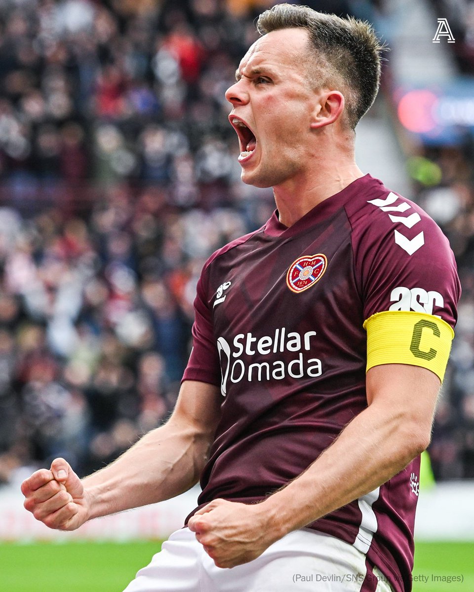 TheAthleticFC's tweet photo. Hearts look set to extend their lead at the top of the Scottish Premiership to eight points over today’s opponents, Celtic.

A fast start to the second half, with goals from Alexandros Kyziridis and Lawrence Shankland, means the side have raced into a 3-1 lead. https://t.co/nbp6j8DtDG