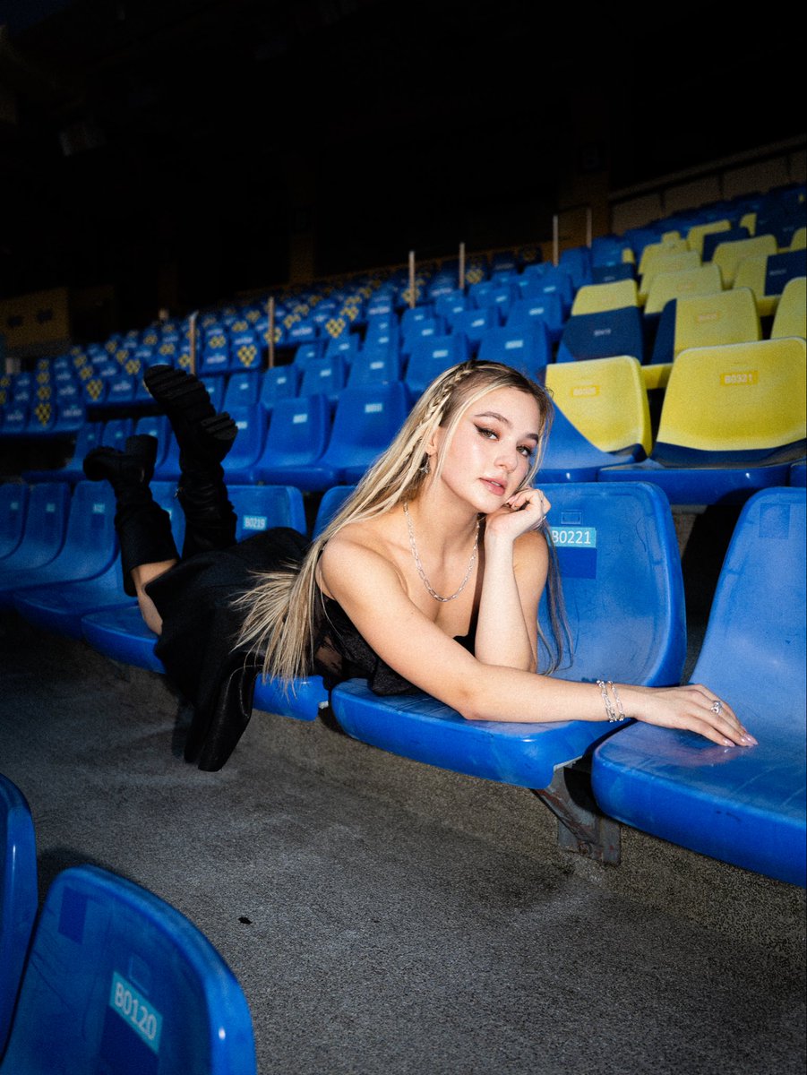 GIDDY UP - NOW UNITED
CONCEPT PHOTO
SOFYA PLOTNIKOVA

#NowUnited #GiddyUpNowUnited