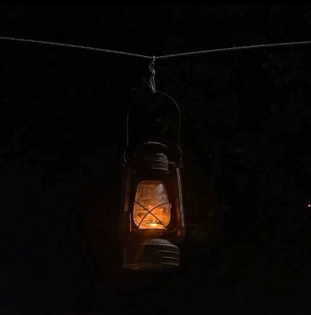 AnilYadavmedia1's tweet image. लालटेन जलेगी,
अंधेरा भागेगा,