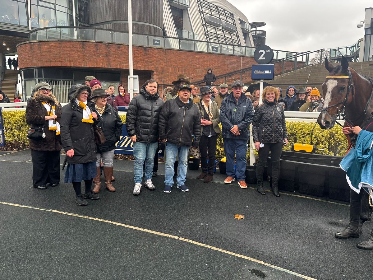 It wasn’t to be on debut over fences as Spadestep was just pipped for victory

There’s plenty of positives to take from his race, where he jumped magnificently throughout! ♠️💛🤍

Lots to be excited about for the season ahead!