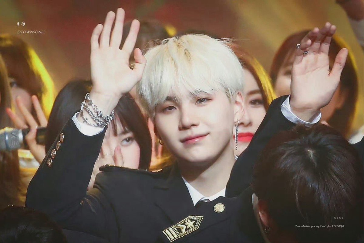 suhoarmy1's tweet image. #BeSureToMeetYoongi