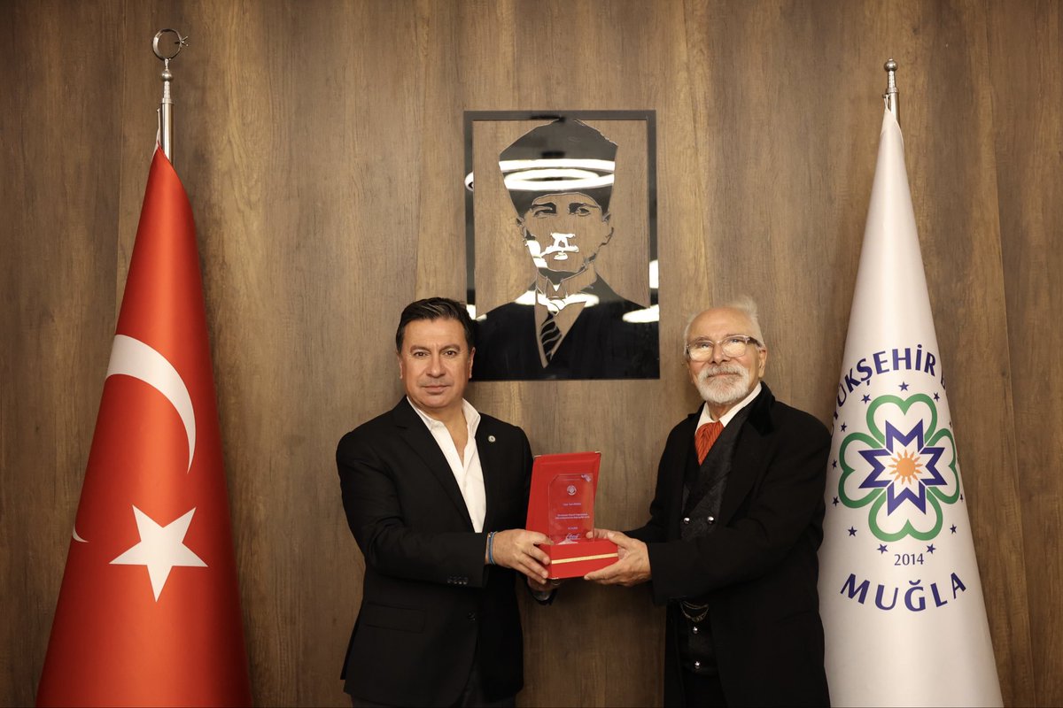 emrkongar's tweet photo. Çok önemli bir felsefî ve kültürel etkinlikti.
Tebrikler ve teşekkürler:
@felsefeksd @arasahmetmugla @goncakoksal48  @muglabsb @mentesebelediye @AliApaydin79 @Bilmezge https://t.co/mHOCnCdVfK