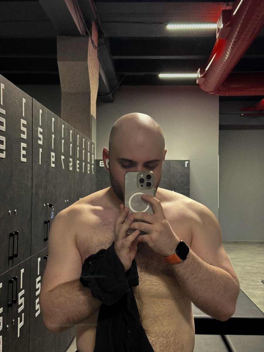 sozydozy's tweet photo. Расту по чуть-чуть в нужных местах.

(в ненужных уменьшаюсь) https://t.co/Fv65Snh9rt