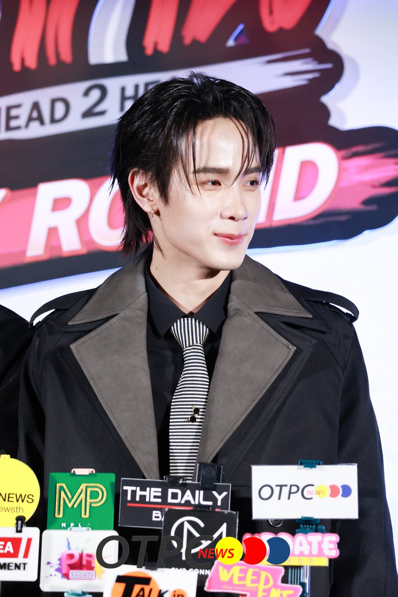 otpc_story's tweet image. "จาว่า พบธรรม" ช่วงสัมภาษณ์ ก่อนเริ่มงาน "ไหนใครว่าพวกมันไม่ถูกกัน Head 2 Head The First Round" 
HEAD 2 HEAD SERIES EP1
#javabh 
#SurfJava #เซิร์ฟจาว่า
#H2HseriesEP1
#H2Hseries