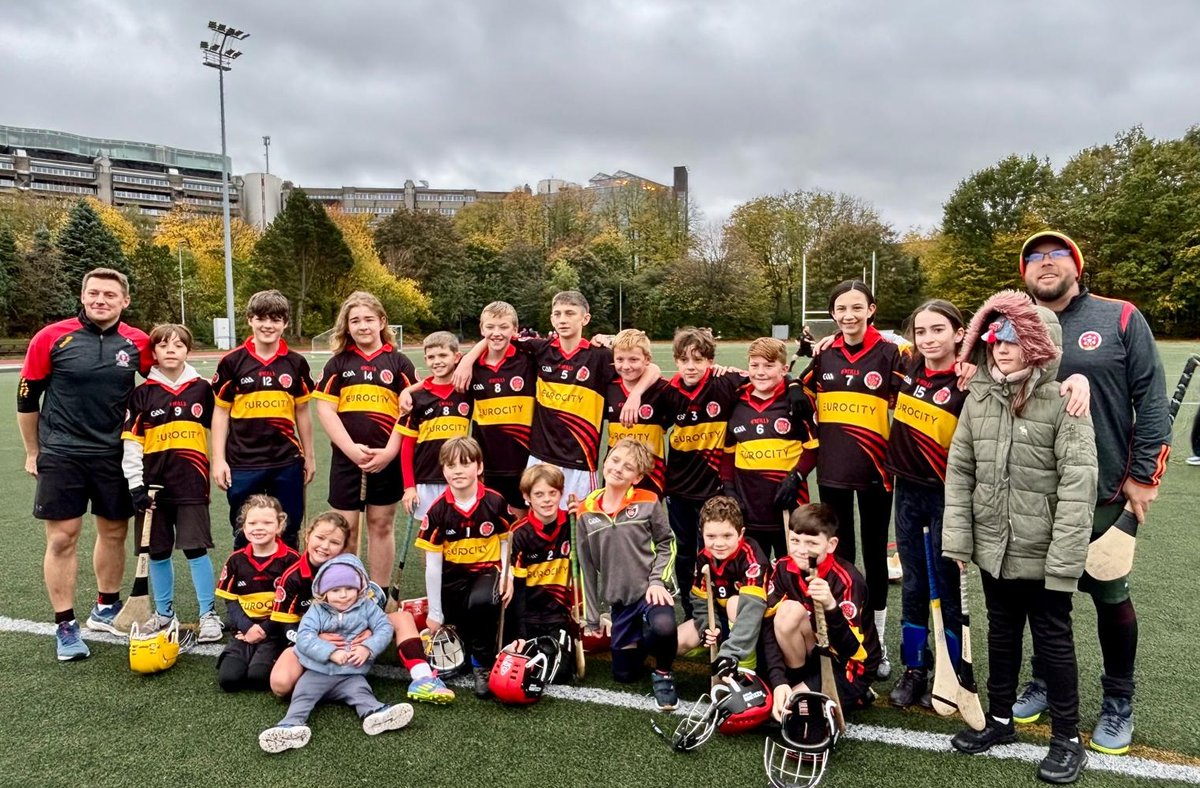 Yesterday the Brussels u12 hurling team played against Ballyduff Upper from  Co.Waterford, Ireland in the first hurling tournament held in Brussels, Belgium. Well done on the fantastic performance by every single player!