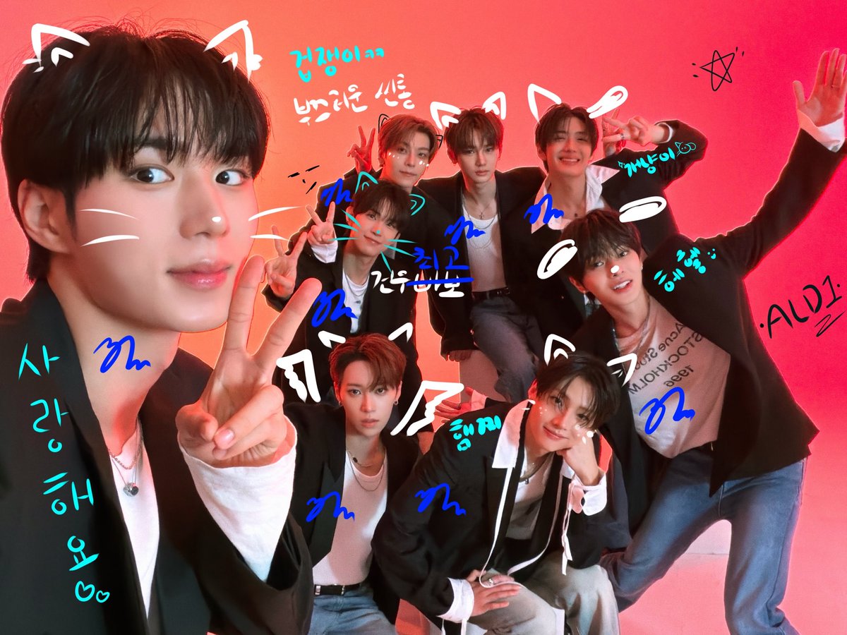 orat oret aku, geonwoo, xinlong, dan sanghyeon untuk perayaan resmi dibukanya 𝘨𝘭𝘰𝘣𝘢𝘭 𝘰𝘧𝘧𝘪𝘤𝘪𝘢𝘭 𝘧𝘢𝘯𝘤𝘭𝘶𝘣 hari ini! jadi, sudah daftar belum?