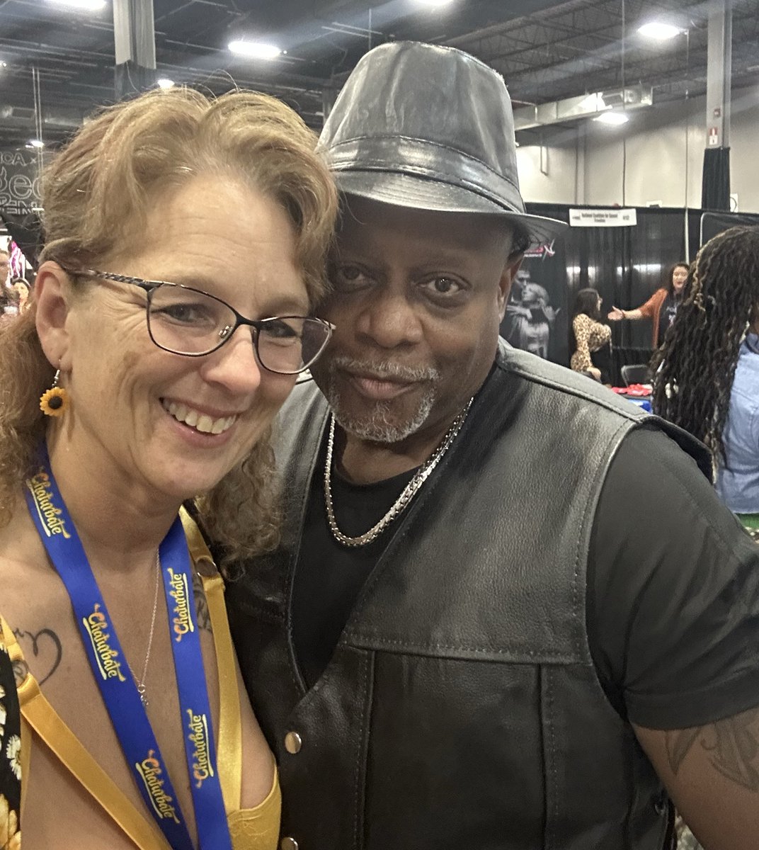 savorysunflower's tweet photo. Have a blast seeing these two!! @Lorenzo4016 @CaseyAtNight 
#AVN2025  #Exxxotica https://t.co/PNQpiHtsPk