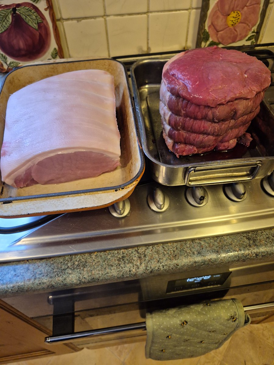 British beef, British pork for my birthday tea , fresh horseradish sauce for the beef ,sage and onion stuffing and apple sauce for the pork 
Beef and Pork from Joe Kemp butchers Hayfield Derbyshire 
Muffins from Shrewsbury street bakery Glossop