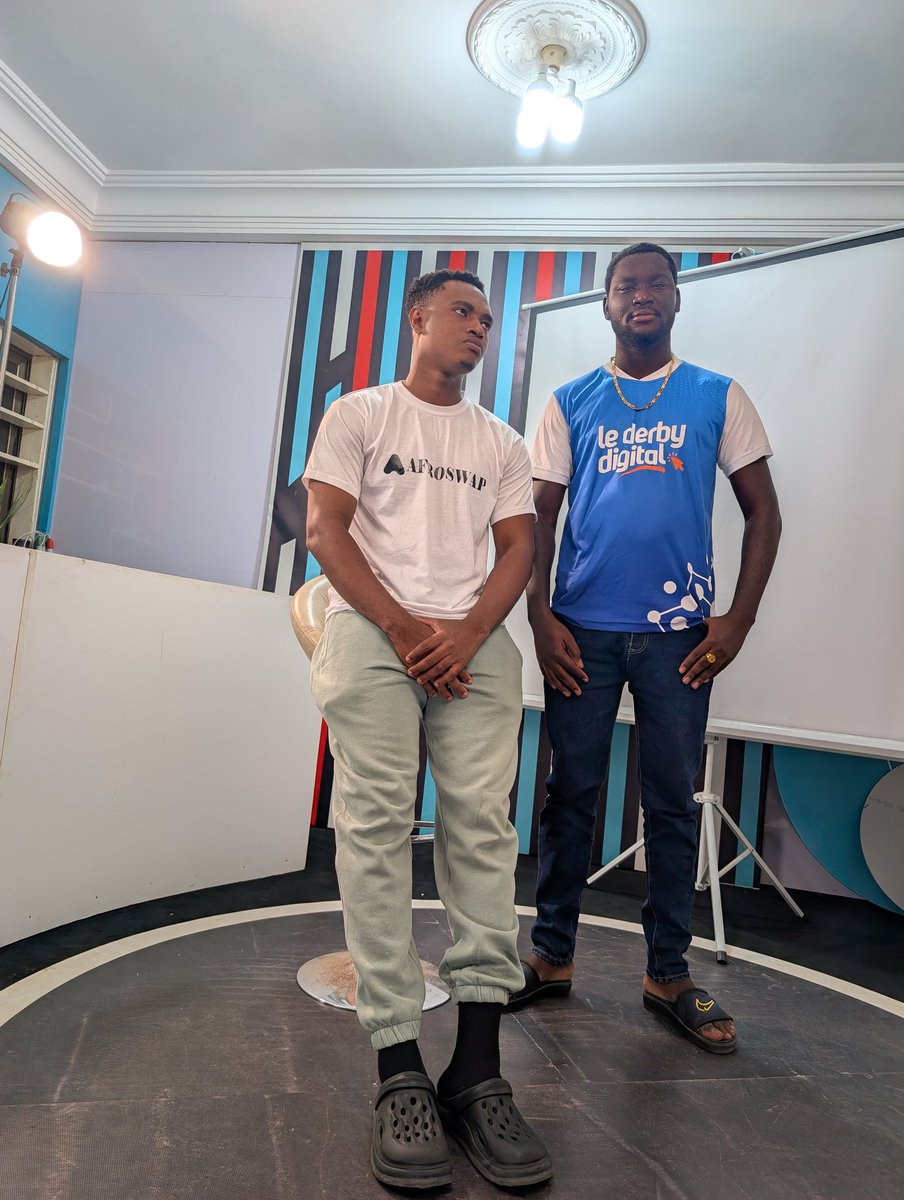 crypto_jesuss's tweet image. Toujours un plaisir de parler cryptomonaie &amp;amp; blockchain avec des passionnés.
#afroswap #rea #turboexchange