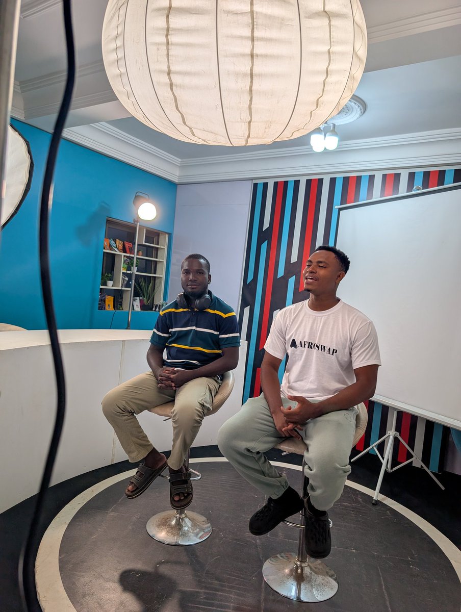 crypto_jesuss's tweet image. Toujours un plaisir de parler cryptomonaie &amp;amp; blockchain avec des passionnés.
#afroswap #rea #turboexchange