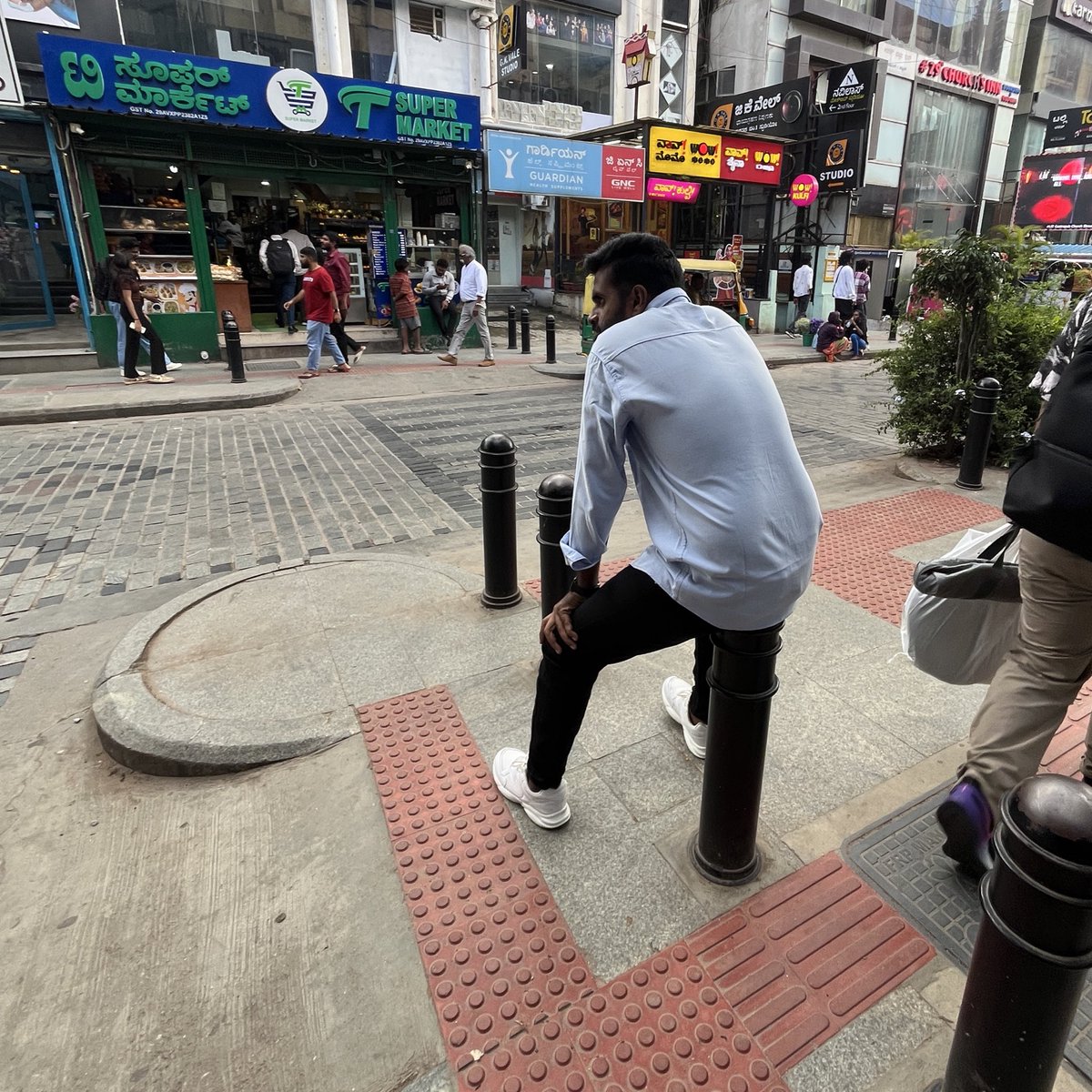 bengawalk's tweet image. The people yearn for a place to pause