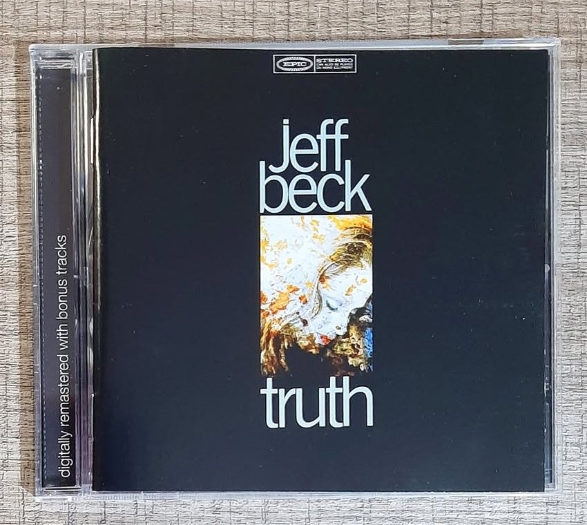 la mañana con Jeff Beck + Ron Wood + Rod Stewart y el gran sesionista Nicky Hopkins haciendo temas nuevos, standards de Muddy Waters y revisiones de B.B. King. Algunos discos más y se termina el spam stewart