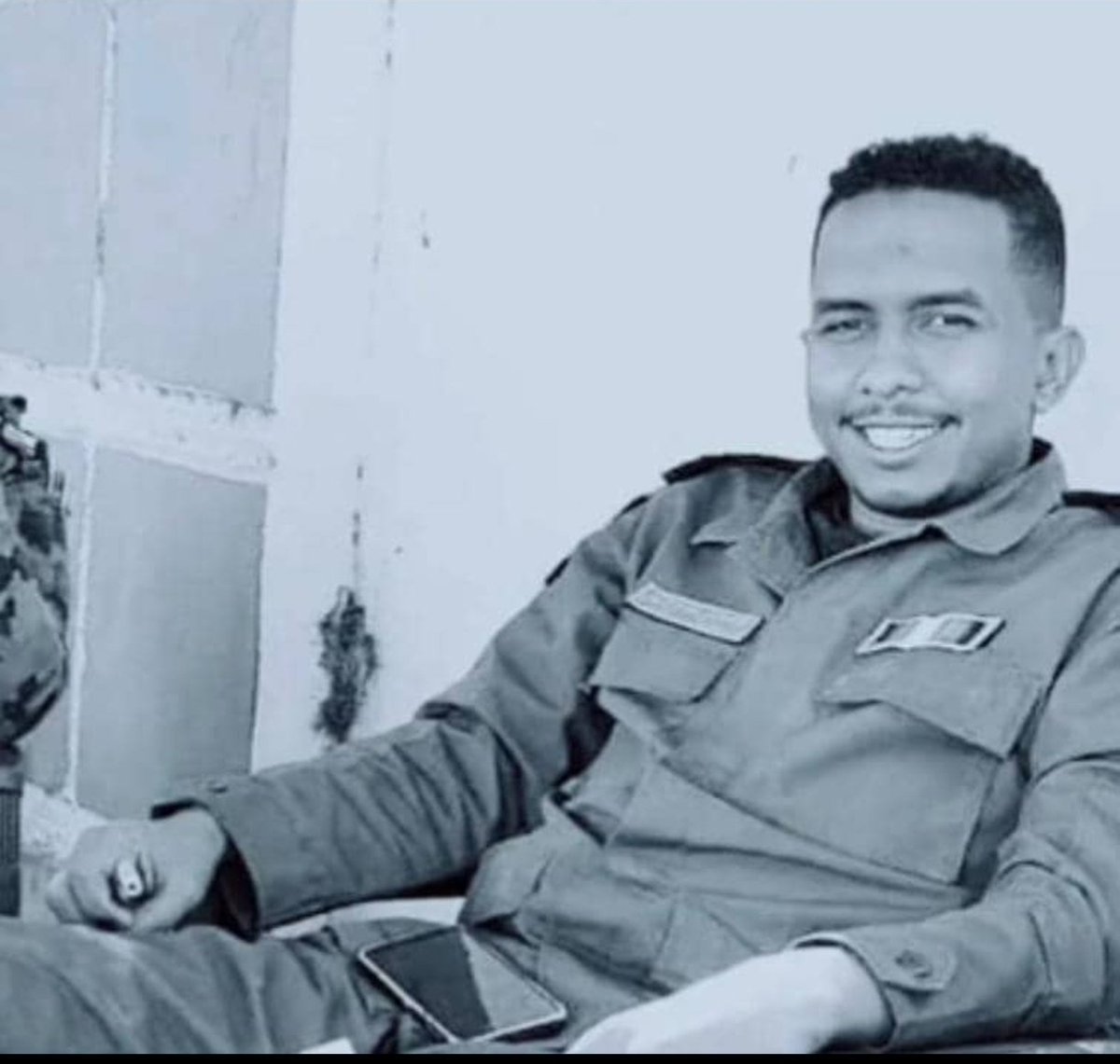 الفقد جلل والمصيبه عظيمه
الاخوان والابطال ورفقاء الدرب والسلاح شهداء الفاشر عبدالله اوشي و محسن تاج الدين

ومضى الرجال إلى جوارِ الله في دار الخلود
لم يرتضوا عيشَ الذلالة إنهم نعم الجنود

نحسبهم والله حسيبهم شهداء ولا نزكي علي الله احد وانا لله وانا اليه راجعون