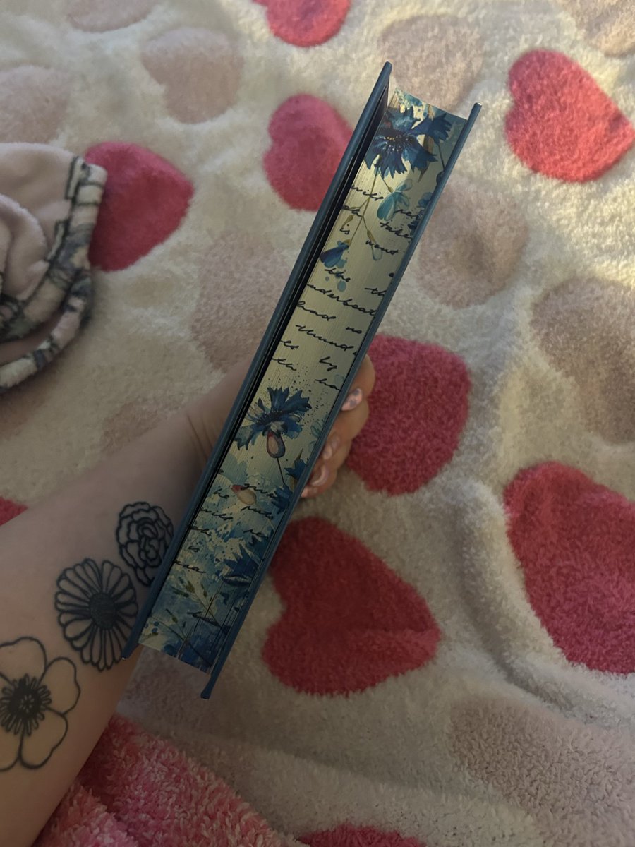 BOYYYYYYYYY WE HIT THE JACKPOT (also the edges??? stunning)