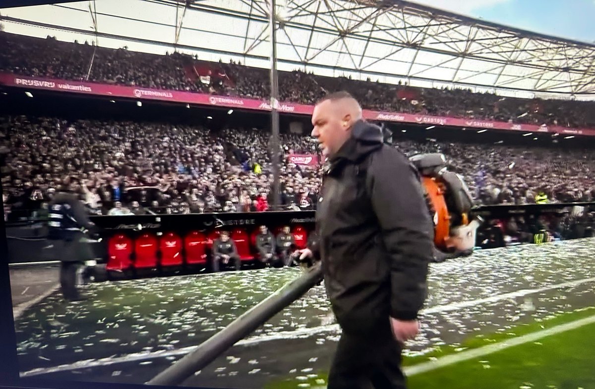 berlinflaneur's tweet image. Feyenoord meldet Neuzugänge nach dem Schließen des Transferfensters: Ruud Vorwerk und Jan van Kärcher. #feypsv