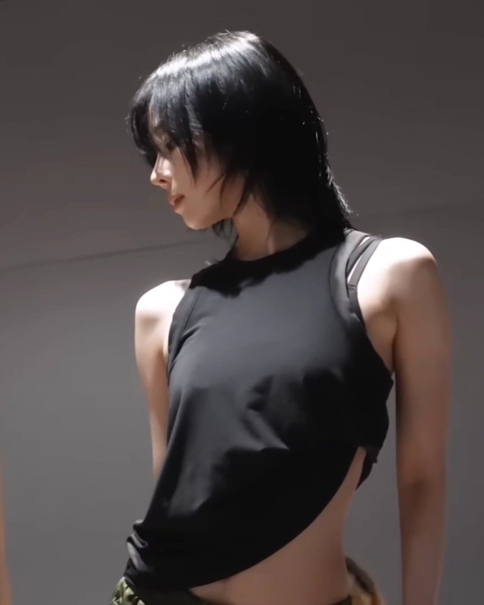 chroash's tweet image. KIM MINJEONG?!!???!? JUST ONE CHANCE PLEASE??????!!!??!!!!