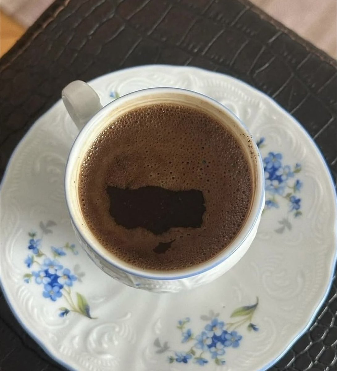 Vatan, millet ve kahve sevgimiz ektedir