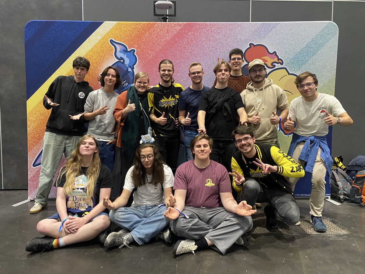 SOFIE⚡️ tweet media