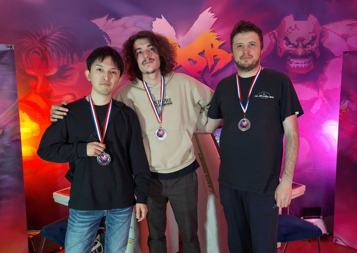 X Street Battle 🏆 tweet media