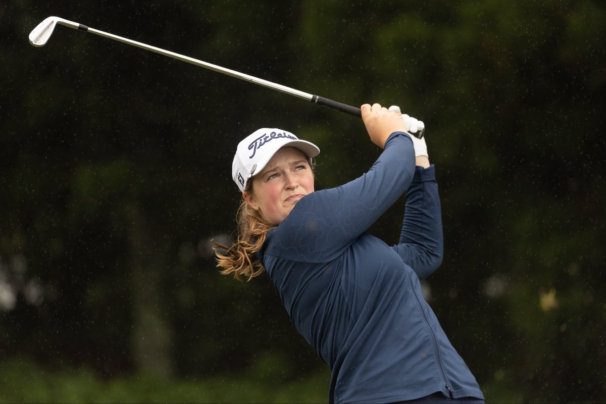 LottieWoad's tweet image. Well that’s the first time I’ve had to wait until Sunday to finish R1 😅🇹🇼
The weather was not kind to us this week @LETgolf 🌧️💨☁️
Ended up with a solid 8th place finish (-7), just wish we could have gotten more than 36 holes in!