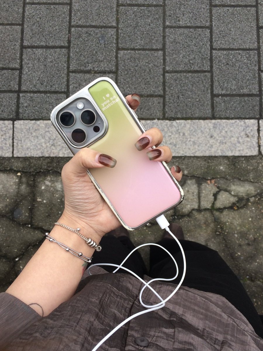 asobiniki's tweet photo. 🍵new case !!!🍓

말차 딸기 라떼...love🫶🏻 https://t.co/ltK935UK2s