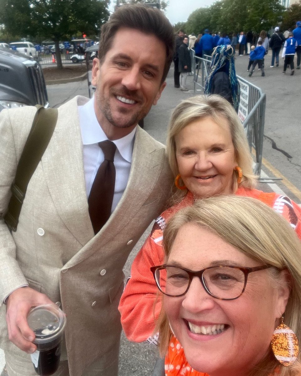 Go Vols! Beat Kentucky!