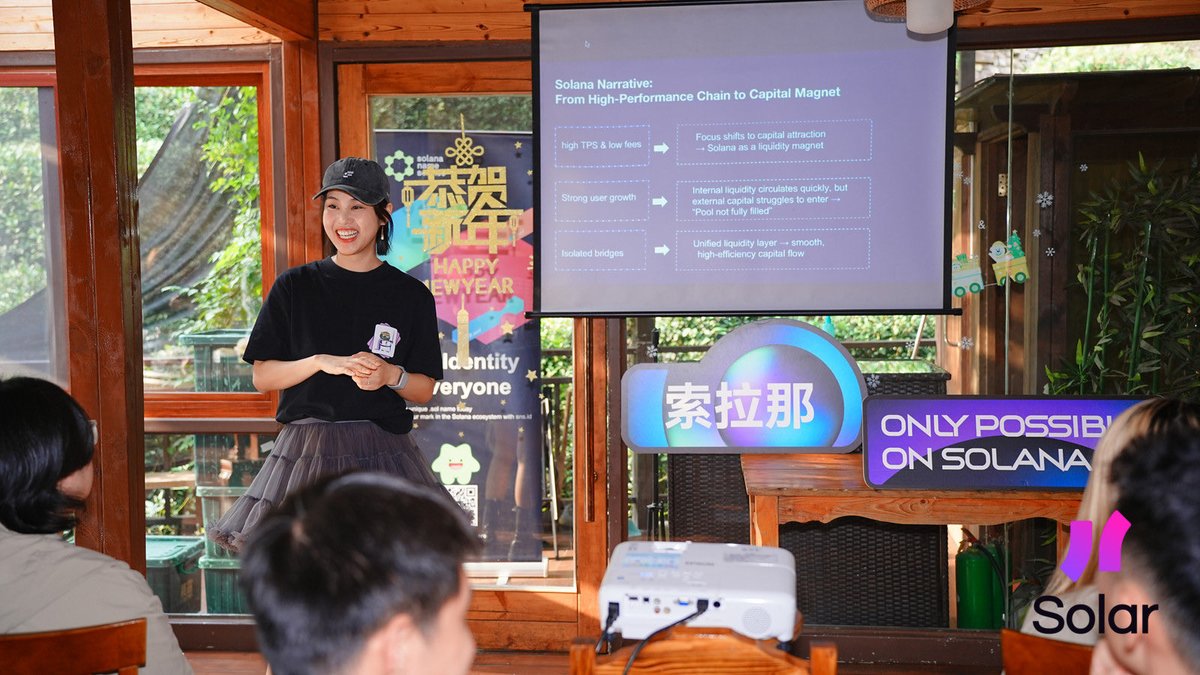 Events at a such scale successfully held in MAINLAND China, this is is a big signal!

Great energy at the meetup with <a href="/calilyliu/">Lily Liu</a> and girls from <a href="/Solana_zh/">Solar (Solana中文社群)</a> , the <a href="/JUP_Chinese/">JUP ZH 中文</a> team, and leaders from the Chinese Web3 community.