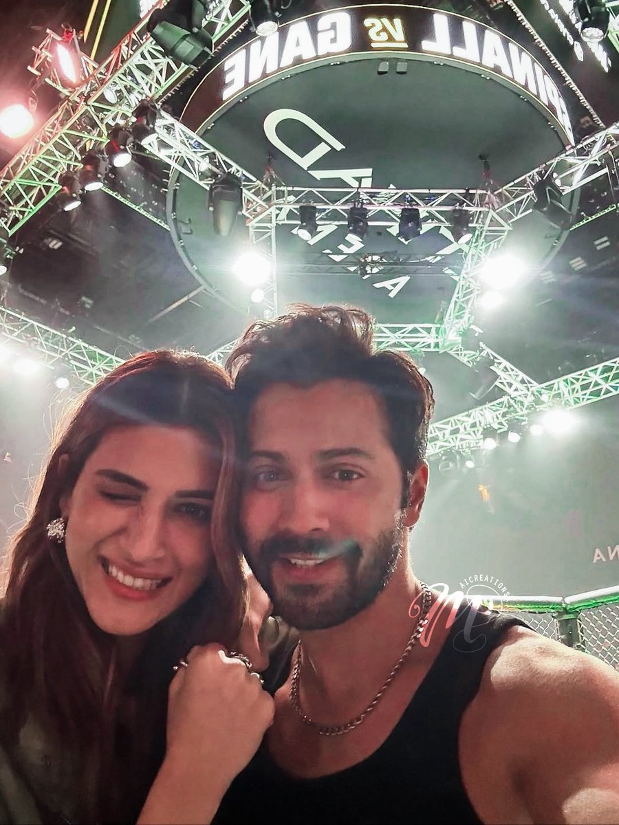 MaimoonFA's tweet photo. besties are back &amp; how 🥹
anyways inn dono ko kisine bhi hate kiya toh 👊🏼
#VarunDhawan #KritiSanon #VaRiti https://t.co/vhrWJoIY1H