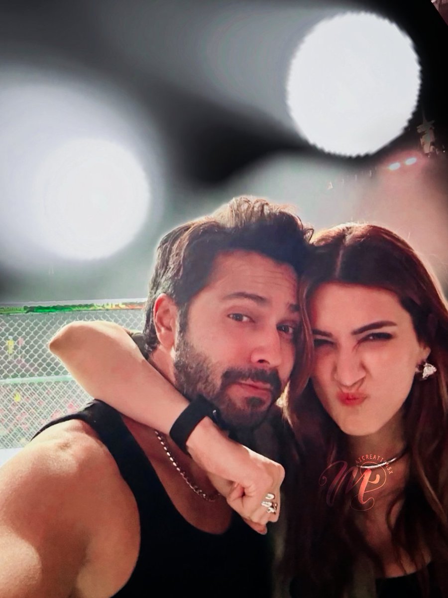 MaimoonFA's tweet photo. besties are back &amp; how 🥹
anyways inn dono ko kisine bhi hate kiya toh 👊🏼
#VarunDhawan #KritiSanon #VaRiti https://t.co/vhrWJoIY1H