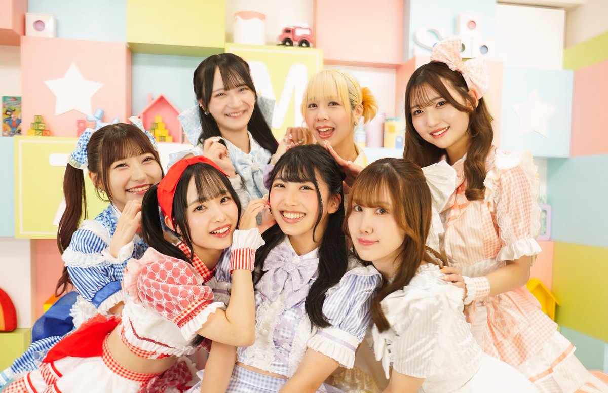do_bu_o's tweet photo. あっとせぶんてぃーん撮影会で、どうしても出せなかった１枚。めちゃくちゃみんないい顔してるでしょ。これが、僕の大好きなあっせぶですよ。 https://t.co/2PmAdIZPRX