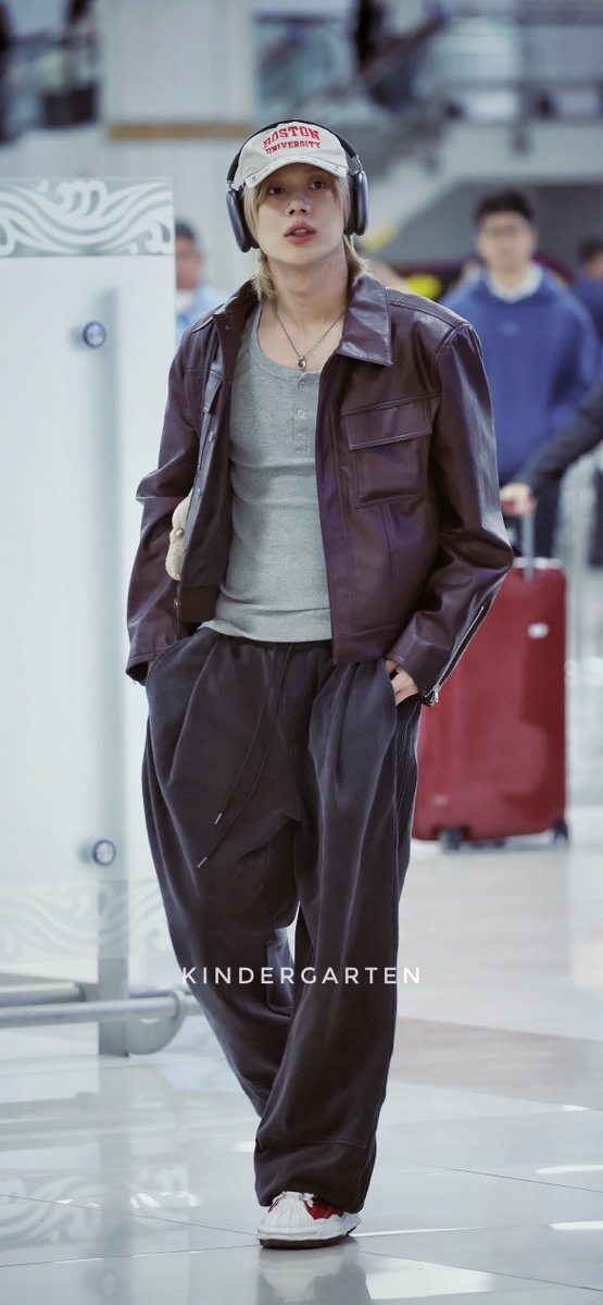 kin_718's tweet image. 2025.10.26
김포공항 태민✨💛🩶🤎

#태민 #TAEMIN #テミン #泰民