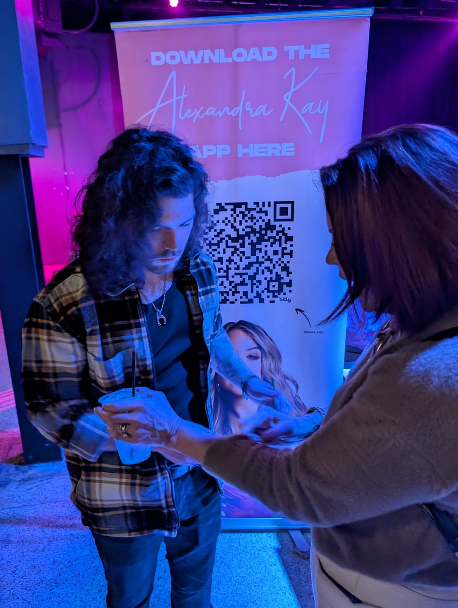 Enjoyed meeting Chase McDaniel <a href="/chasemcmusic/">Chase McDaniel</a>  and watching him perform at <a href="/SoulKitchenMob/">Soul Kitchen</a>