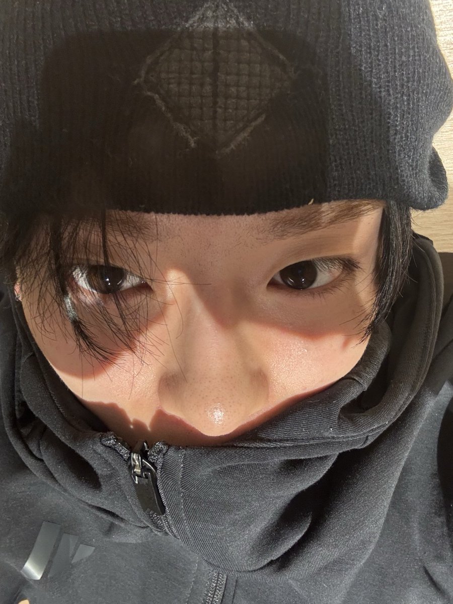 19wons's tweet photo. they look a like.. my gongsamz ☹️ https://t.co/8KlsryYdXg