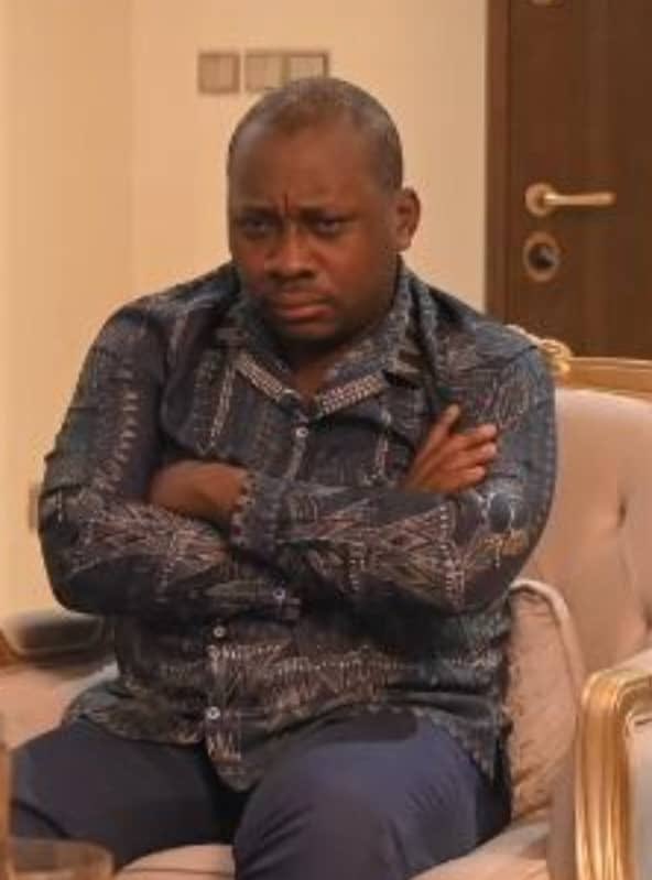 [#RDC : Le ministre En charge de 'a relation avec le parlement Guy Loando...]