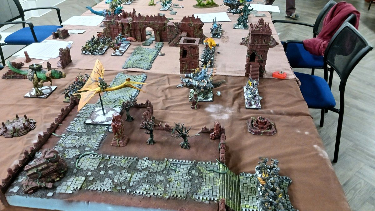 Debris of War tweet media