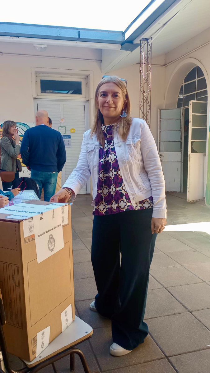 Danya Tavela tweet media