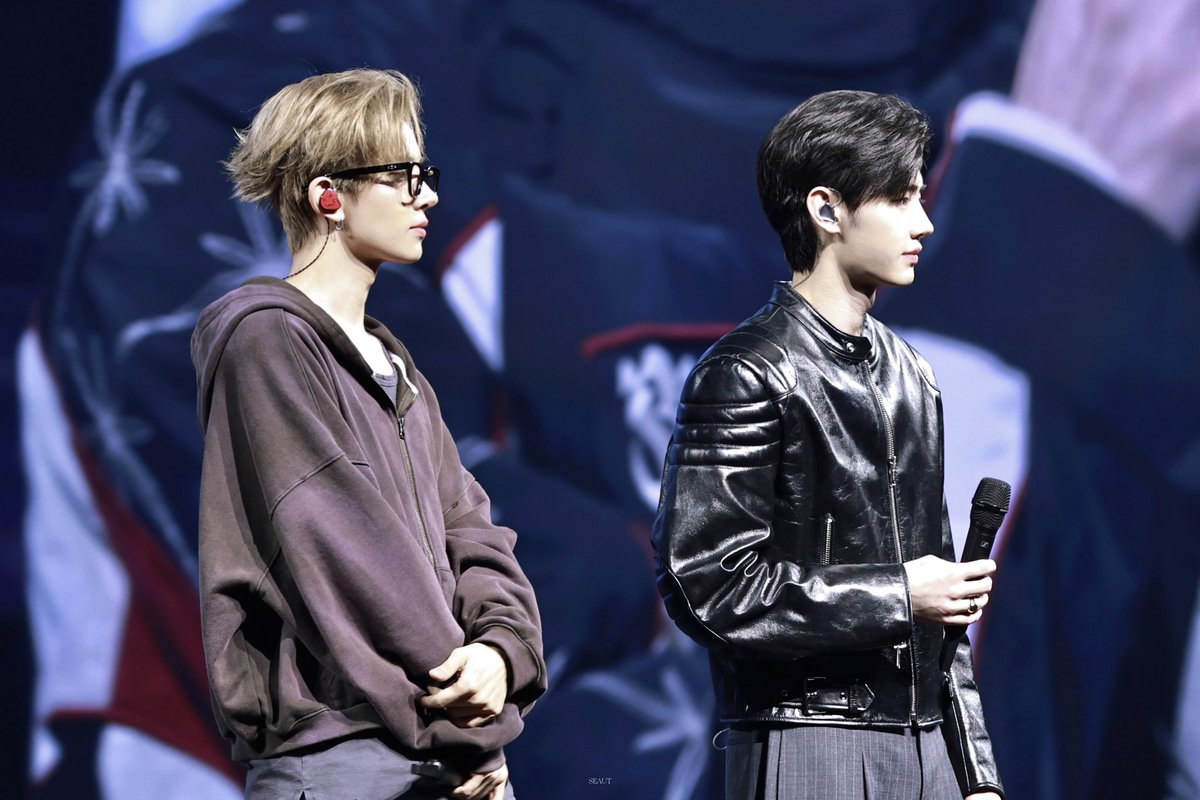 Seautomorrow_'s tweet photo. 251026

#ENHYPEN #엔하이픈 #밀당즈 
#희승 #HEESEUNG
#성훈 #SUNGHOON https://t.co/9Grtqxl1MO