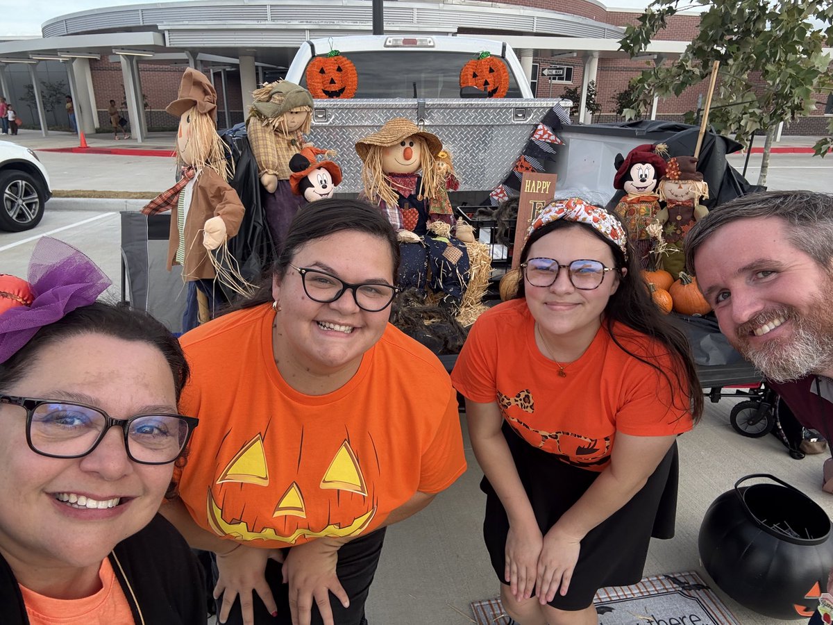 Ferndell Henry Elementary tweet media