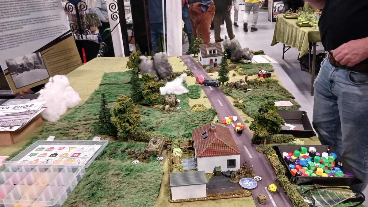 Debris of War tweet media